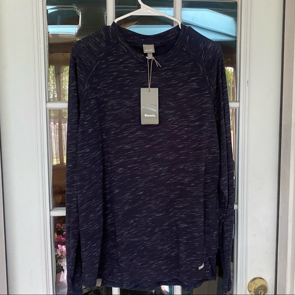 Bench Long Sleeve Crew. New with tags.Large.